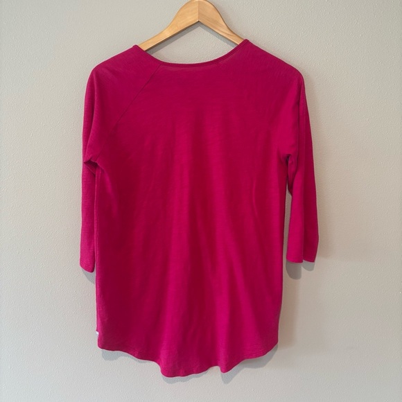 EDDIE BAUER Women’s 3/4 Sleeve Pink Casual Top with Neckline Detail Size Medium - Picture 2 of 12